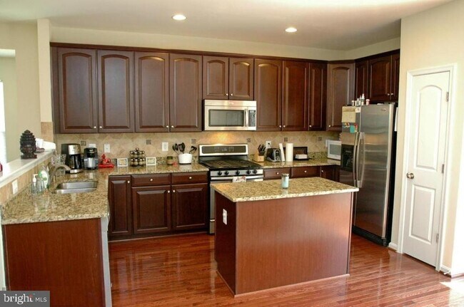 Building Photo - 22698 Parkland Farms Terrace