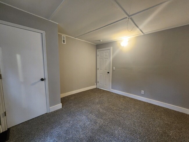 Building Photo - 23628 W Dupage Country Club Dr