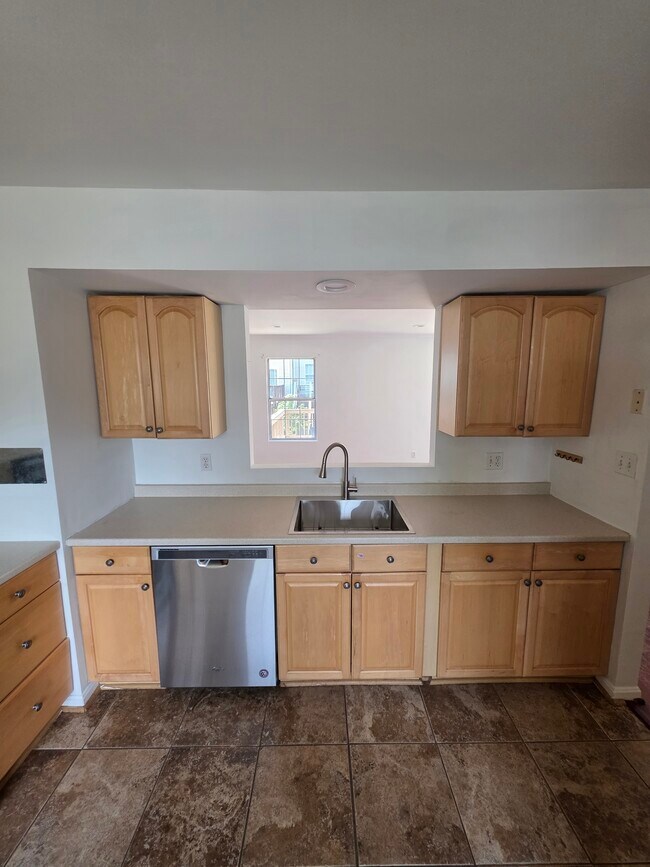 Building Photo - 406 Knollwood Ct