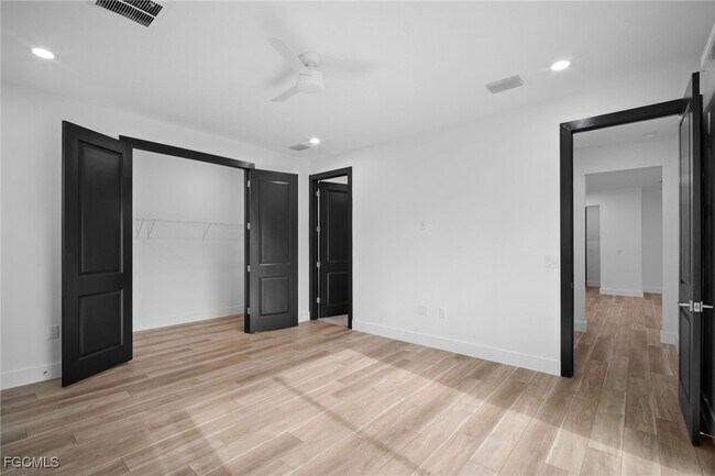 Building Photo - 3115 Tulsa Ave