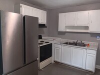 Building Photo - 1610 N Patterson Ave