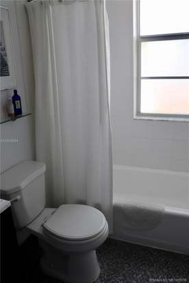 Building Photo - 6801 Indian Creek Dr