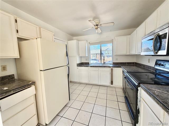 Building Photo - 5842 S Malaya Ct