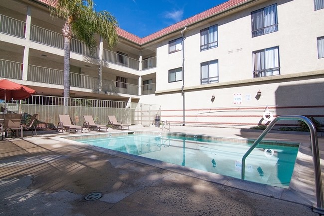 Pool - Village Grove