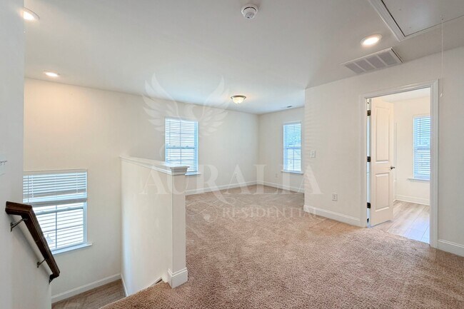 Building Photo - 563 Whitley Rdg Dr