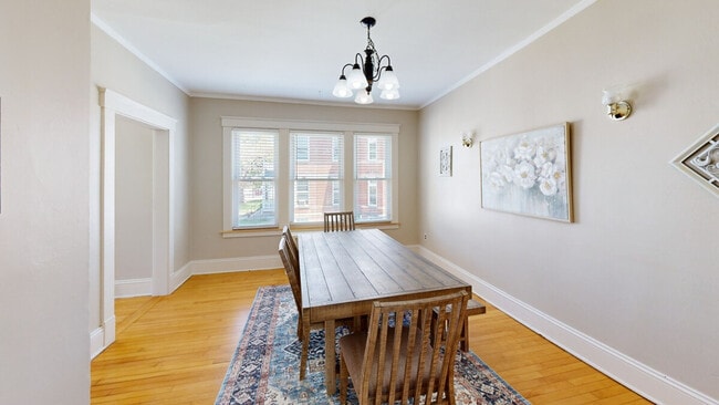 Building Photo - 128 1/2 Elm Street-SI ID1380181P