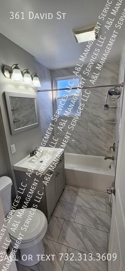 Building Photo - 361 David St