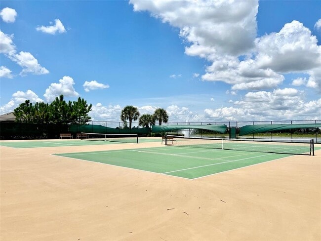 Building Photo - 9330 McLaren Alley