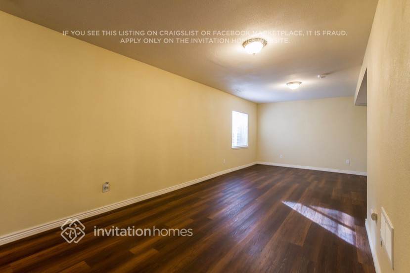 Building Photo - 7263 Creekfront Dr