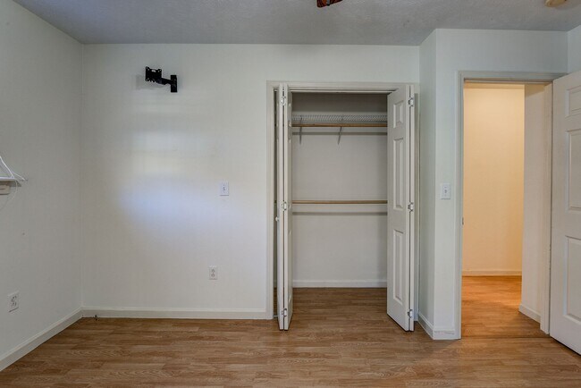 Building Photo - 1883 Powder Branch Rd