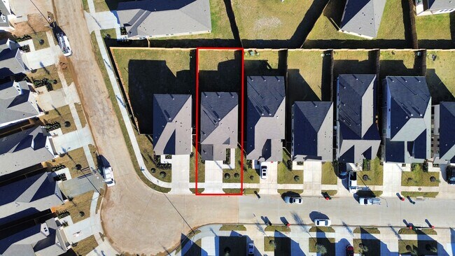 Building Photo - 5846 Majestic Sky Dr