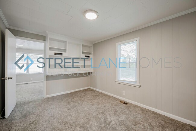 Building Photo - Charming 4 Bedroom in Lanett!