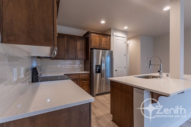 Building Photo - 8509 NE 134th Pl