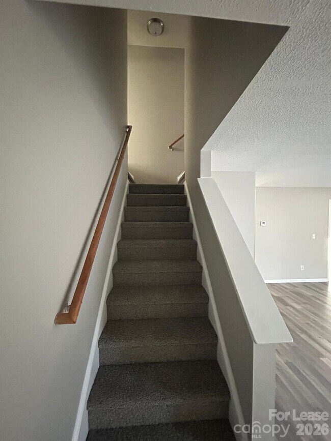 Building Photo - 9510 Isaac Hunter Dr