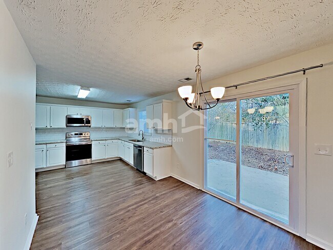 Building Photo - 1720 Mission Park Ct