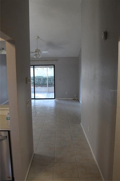 Building Photo - 8418 Laurelon Pl