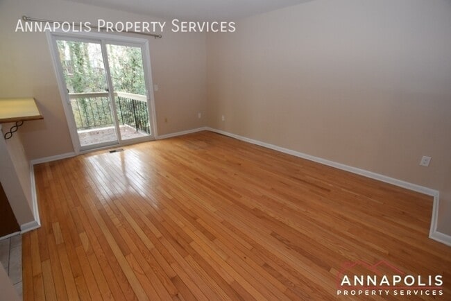 Building Photo - 418 Crane's Roost Ct