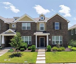 Building Photo - 1848 Indigo Ln