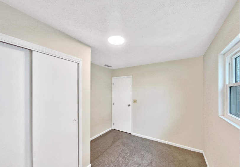 Building Photo - 717 Cleveland Ave