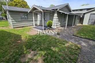Building Photo - Your Next-Door Deal: Rent Ready!