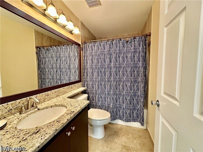 Building Photo - 1230 Reserve Way