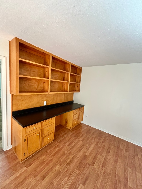 Building Photo - 359 Wells Dr