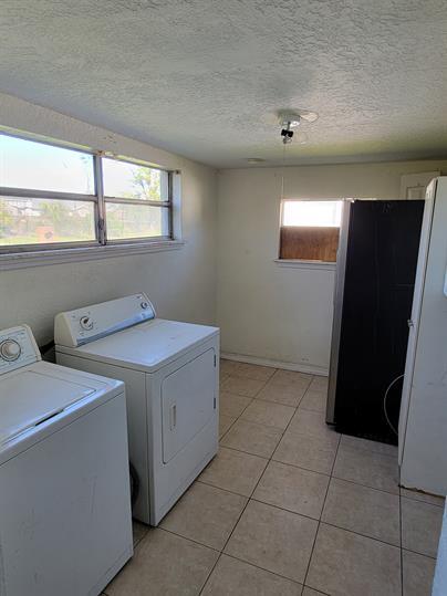 Building Photo - 3031 Herold Dr