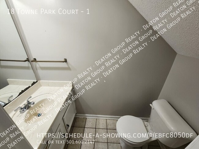 Building Photo - 18 Towne Park Ct