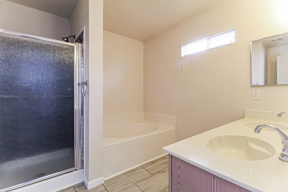 Building Photo - 8712 Cove Meadow Ln