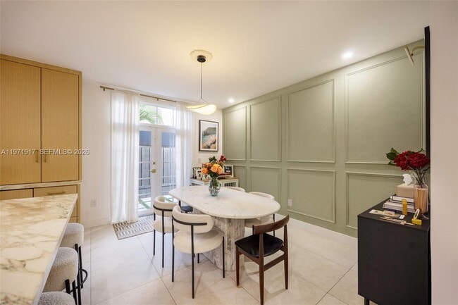 Building Photo - 3138 Virginia St