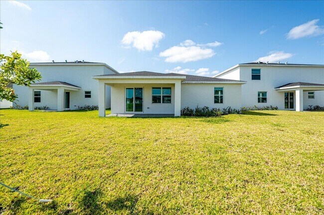 Building Photo - 3527 Angler Dr