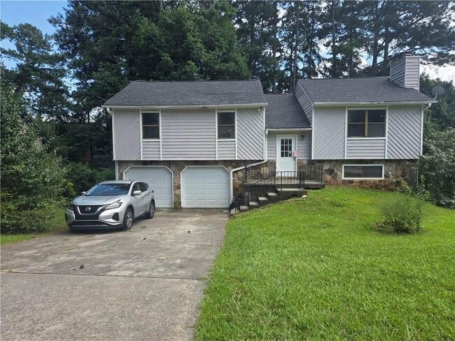 Building Photo - 5034 Cherokee Ct