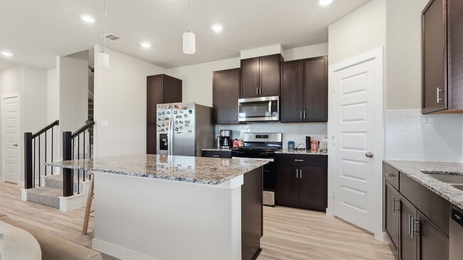 Building Photo - 1525 Blue Acer Dr