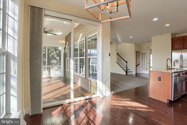 Building Photo - 978 Powder Horn Dr