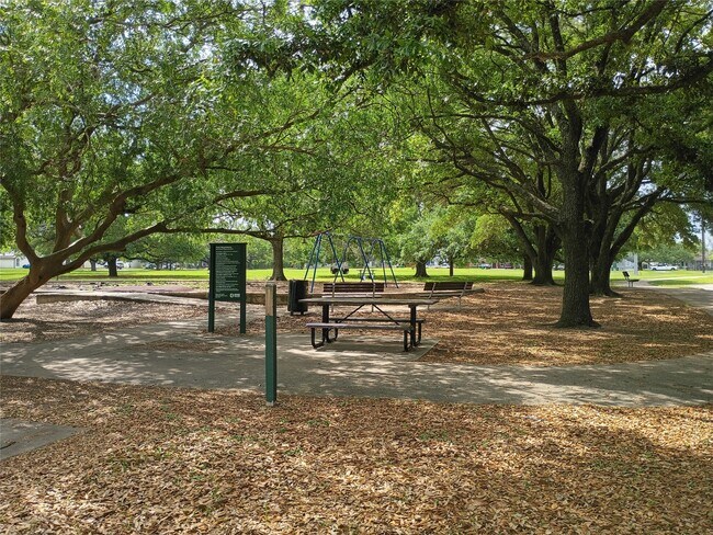 Building Photo - 5954 Doolittle Blvd