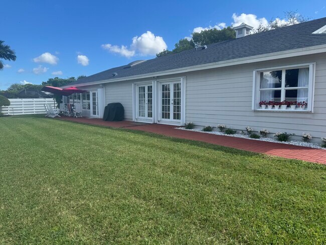 Building Photo - 14901 SW 144th Terrace