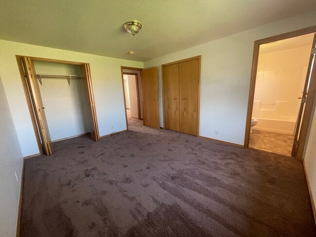 Building Photo - McKinleyville Home : Tier 2