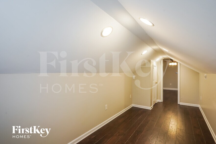 Building Photo - 1506 Dodd Trail