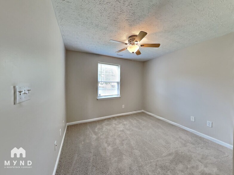 Building Photo - 105 Bridgedale Ct