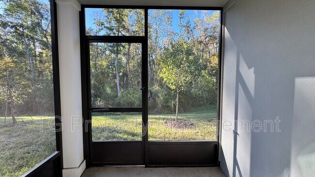Building Photo - 124 Pasadena Dr