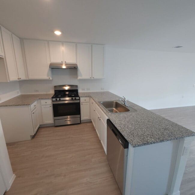 Building Photo - 10146 Asta Trl