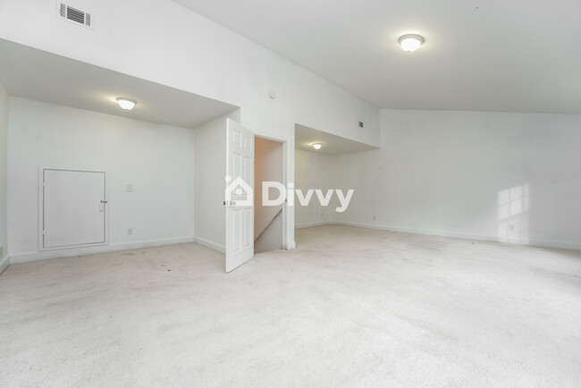 Building Photo - 4617 River Rd, Ellenwood, GA 30294