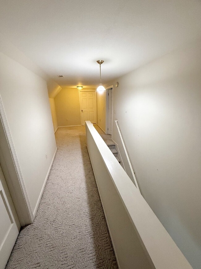 Building Photo - Spacious 3 Bed, 3 Bath Home in Ratcliff Cove Community – Available Soon!