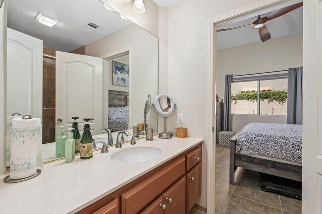 Building Photo - 48 Pebble Beach Dr
