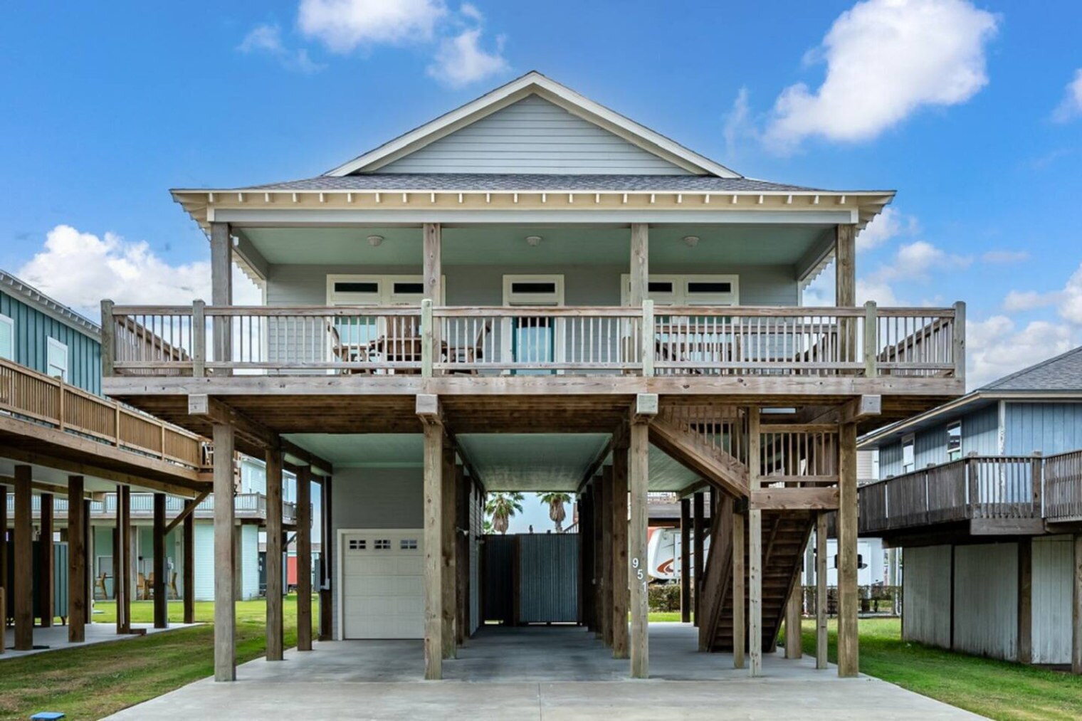 Building Photo - 951 Gulf Shores Dr