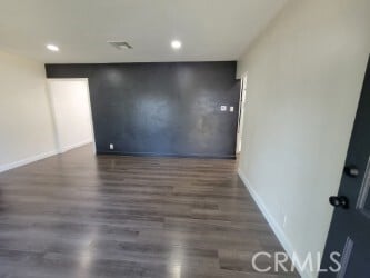 Building Photo - 311 W Green St