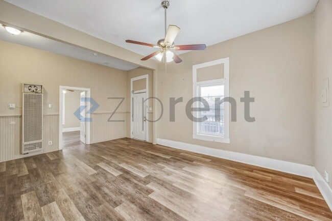 Building Photo - 125 Southolme Ave