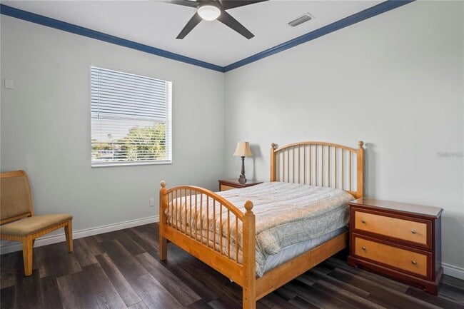 Building Photo - 6131 Central Ave