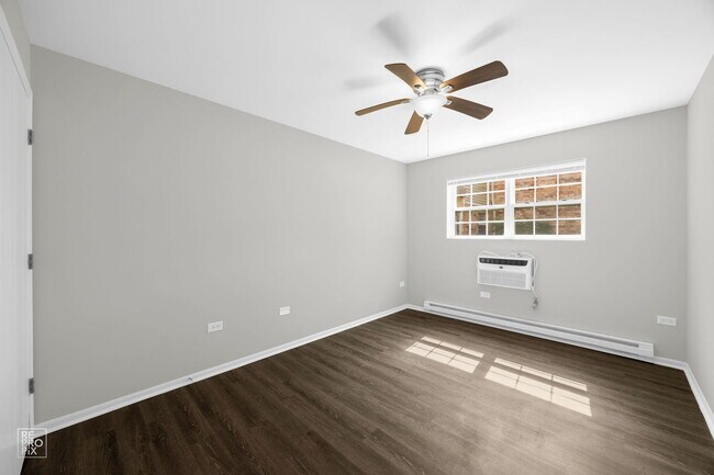 Building Photo - 1545 Crystal Rock Ct