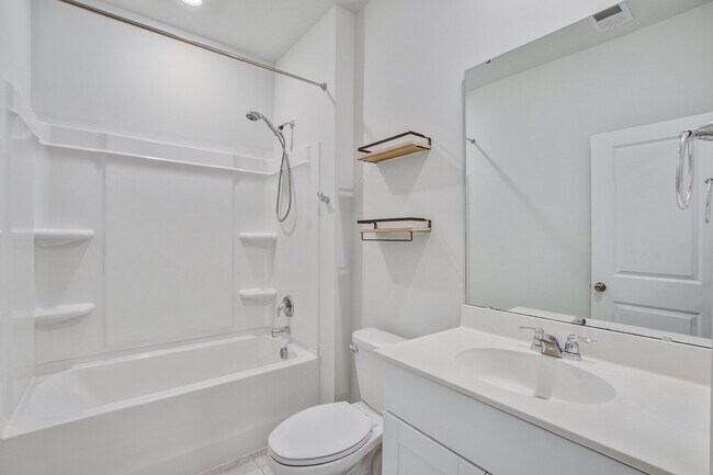 Building Photo - 347 Matuskovic Dr